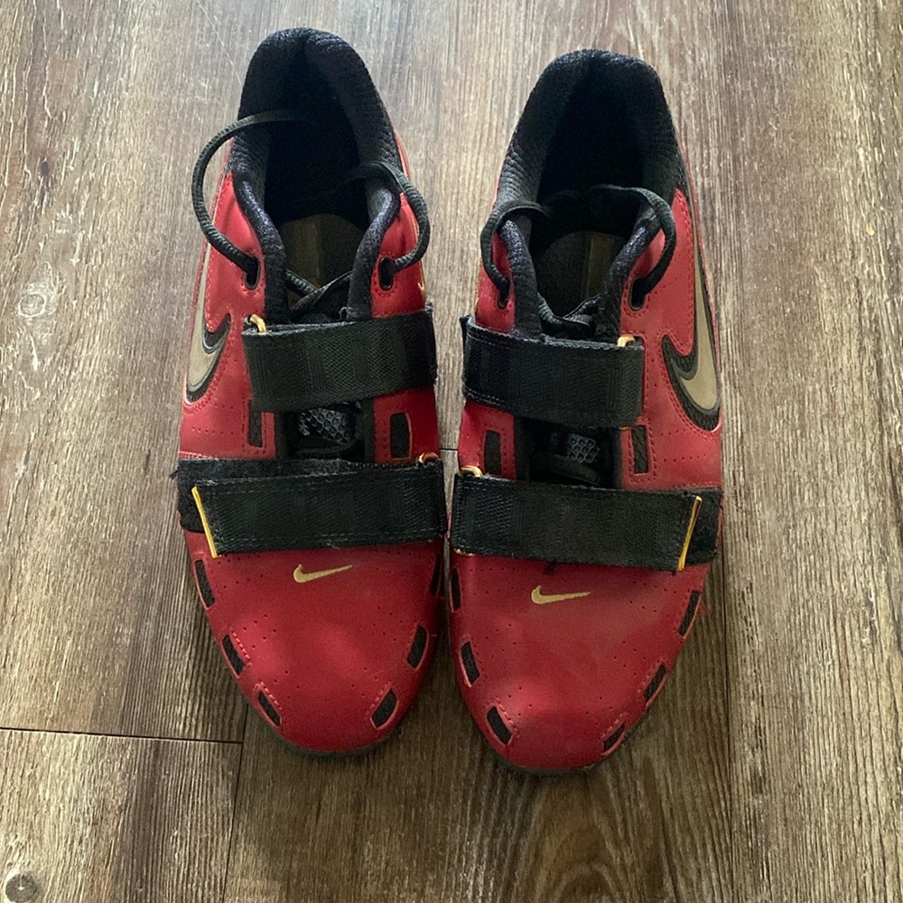 Nike Romaleos lifting shoes
